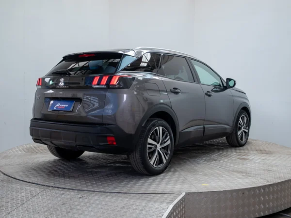 Peugeot 3008 2024 usado — Pompeyo Carrasco — foto 6