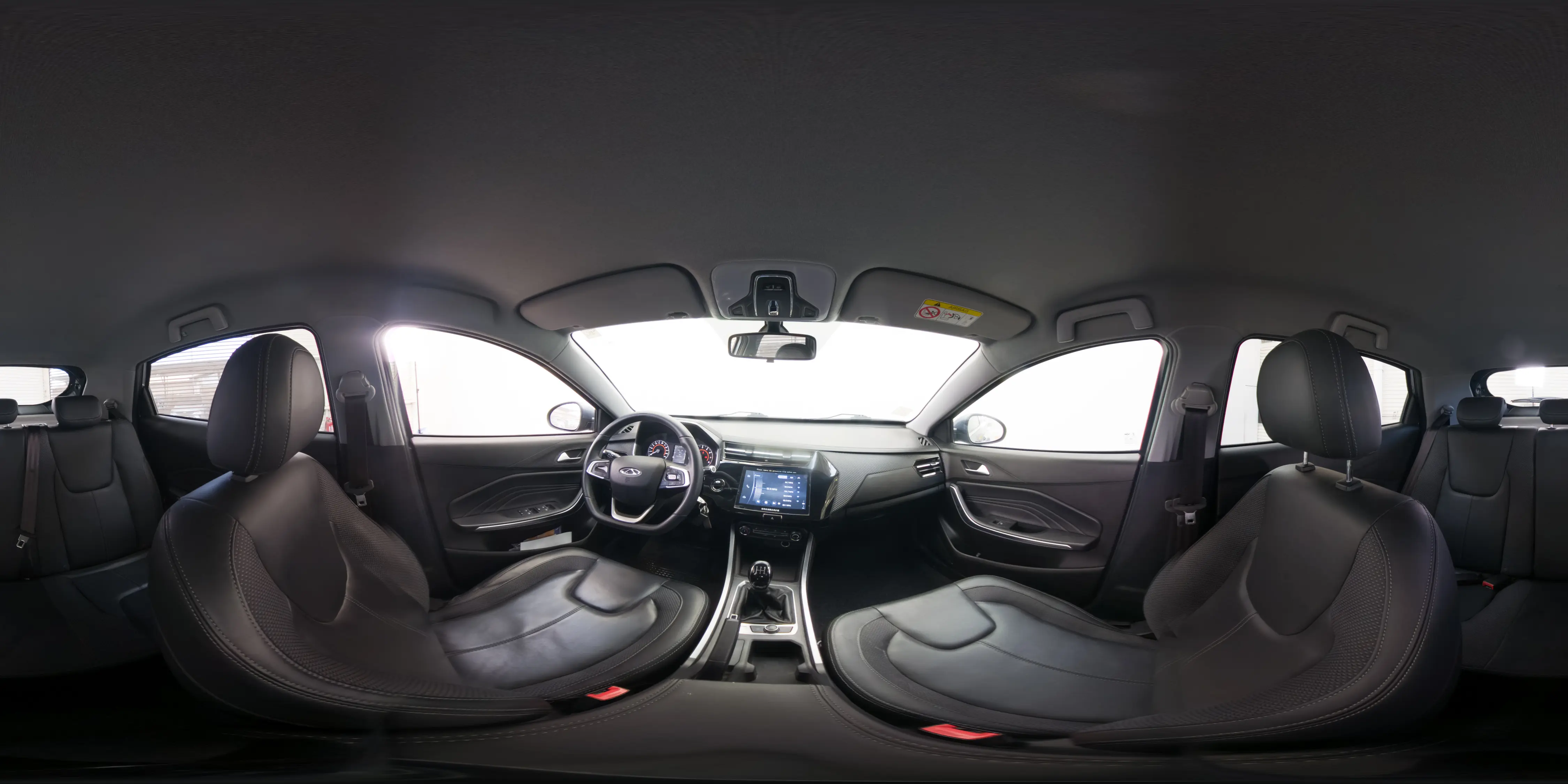 Chery Tiggo 2 — foto 19 de 19