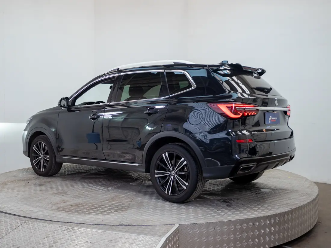 MG RX5 1.5T COM 2WD MT 5P 2024