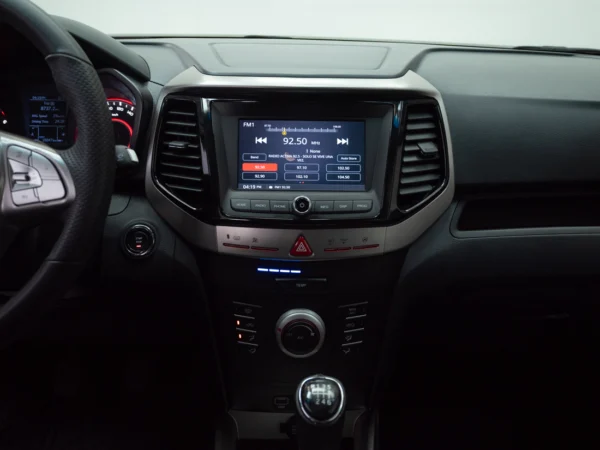 MAHINDRA XUV300 2024 usado — Pompeyo Carrasco — foto 15