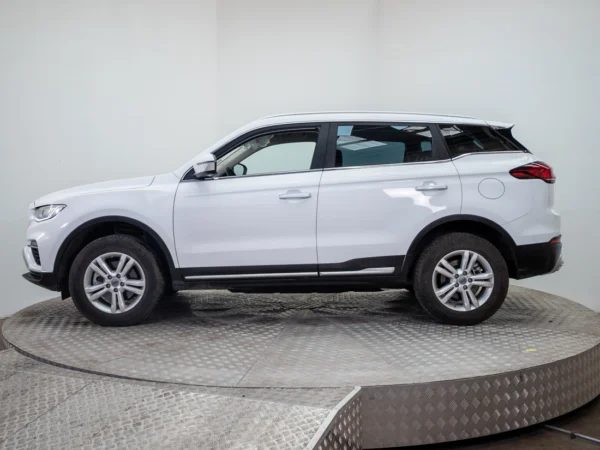 Geely AZKARRA 2024 usado — Pompeyo Carrasco — foto 3
