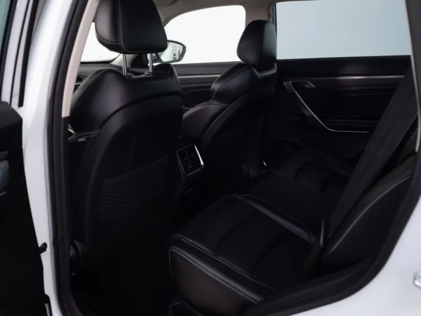 Geely AZKARRA 2024 usado — Pompeyo Carrasco — foto 13