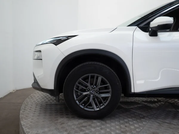 NISSAN X-TRAIL 2024 usado — Pompeyo Carrasco — foto 16