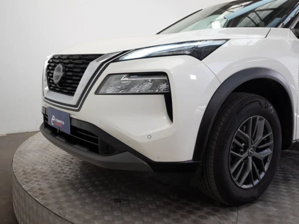 NISSAN X-TRAIL 2024 usado — Pompeyo Carrasco — foto 17