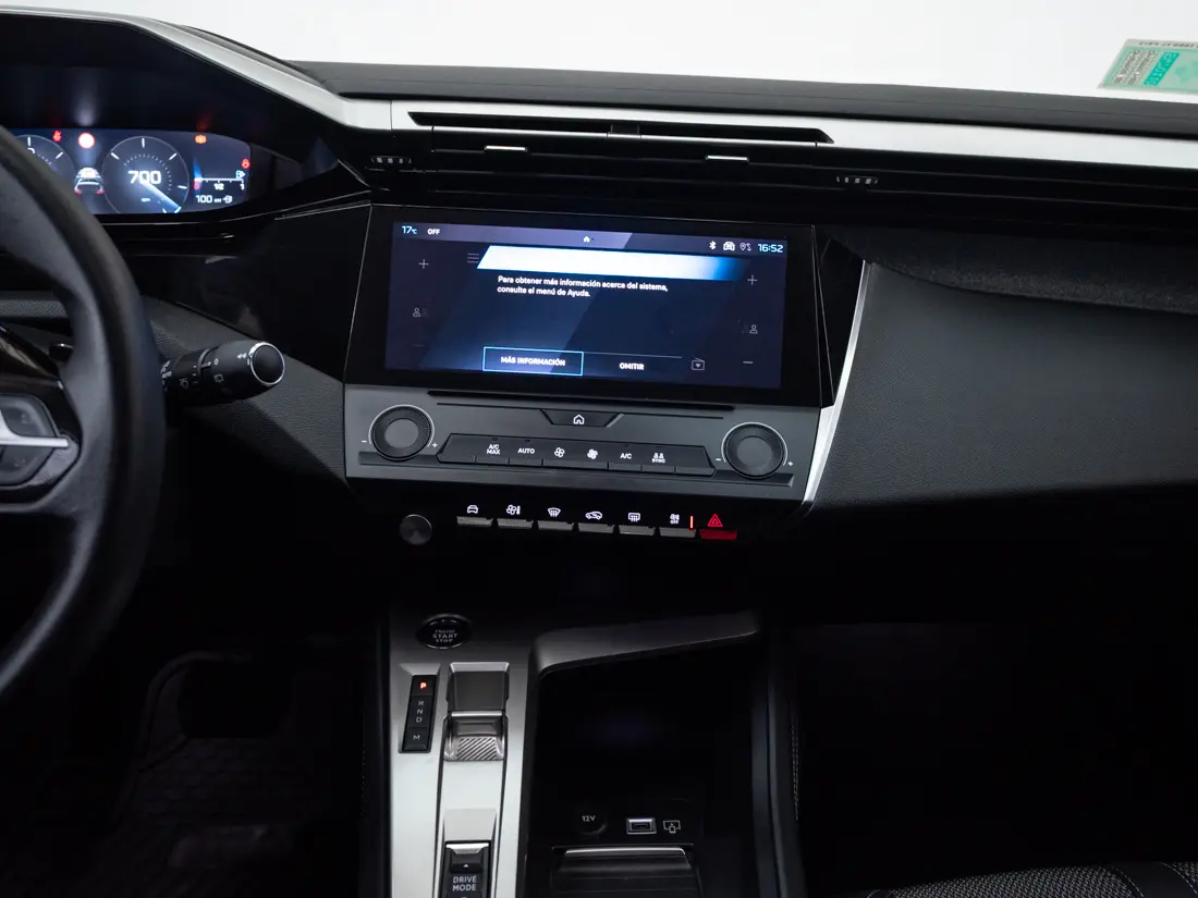 Peugeot 308 — foto 15 de 19