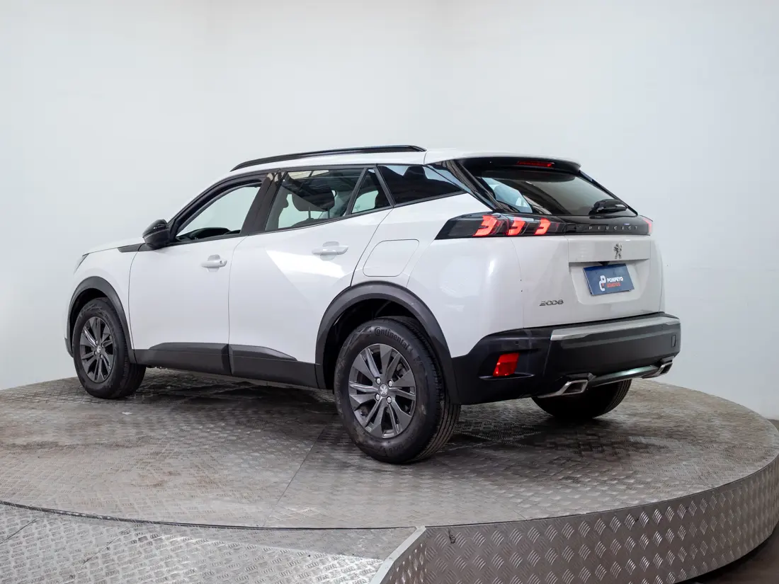 Peugeot Nuevo 2008 — foto 4 de 18