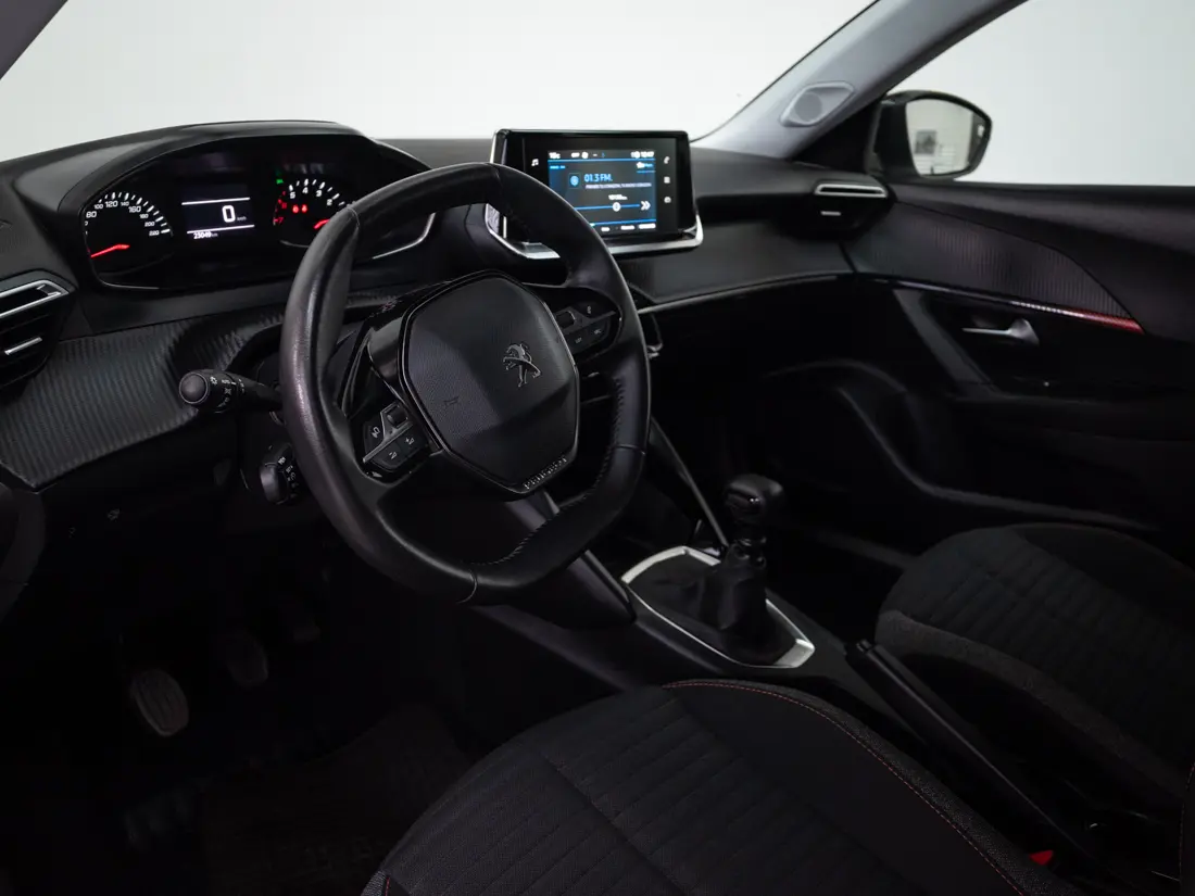 Peugeot Nuevo 2008 — foto 10 de 18