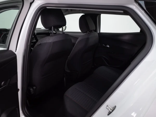 Peugeot NUEVO 2008 2024 usado — Pompeyo Carrasco — foto 13