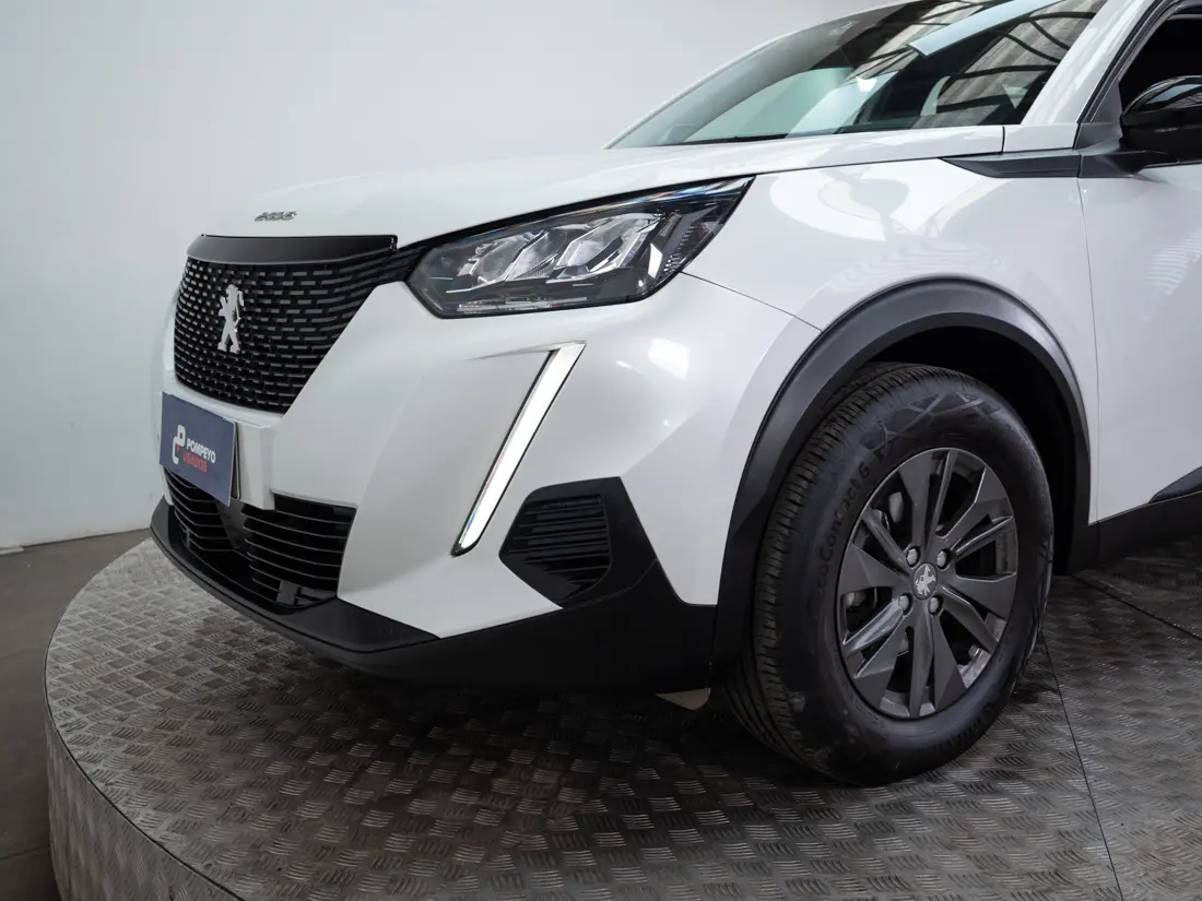 Peugeot Nuevo 2008 — foto 17 de 18