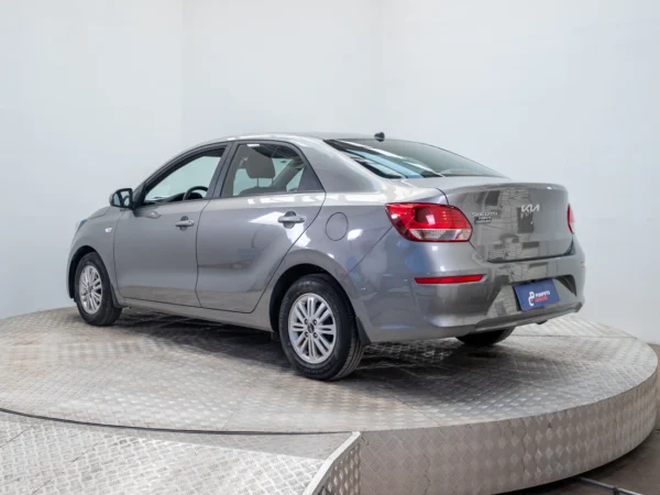 Kia SOLUTO 2024 usado — Pompeyo Carrasco — foto 5