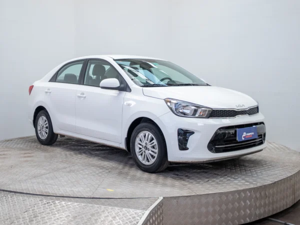 Kia SOLUTO 2024 usado — Pompeyo Carrasco — foto 8
