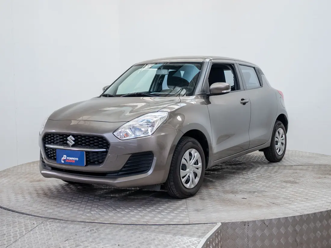 SUZUKI SWIFT 2024 usado — Pompeyo Carrasco