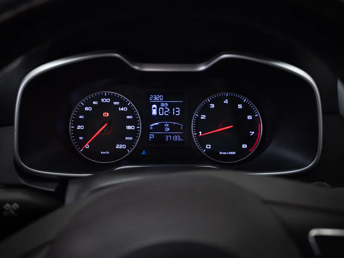 MG Zs — foto 12 de 20