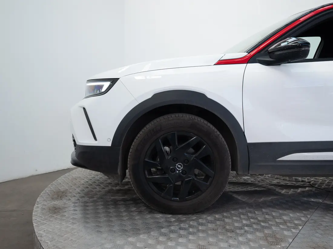 Opel Mokka — foto 16 de 19