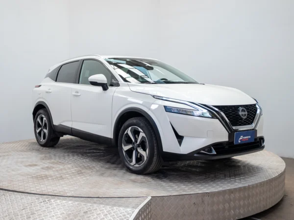 NISSAN QASHQAI 2024 usado — Pompeyo Carrasco — foto 8