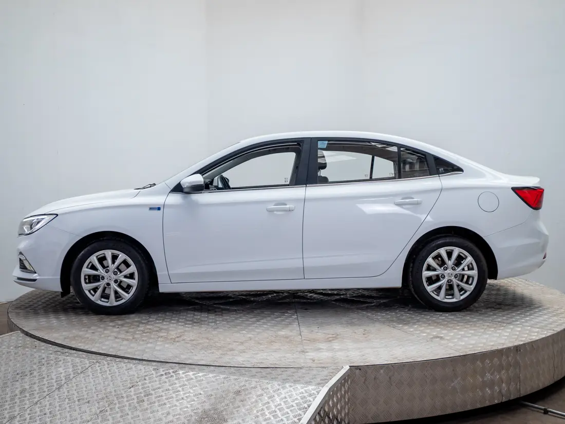 MG 5 1.5 COM MT 2024