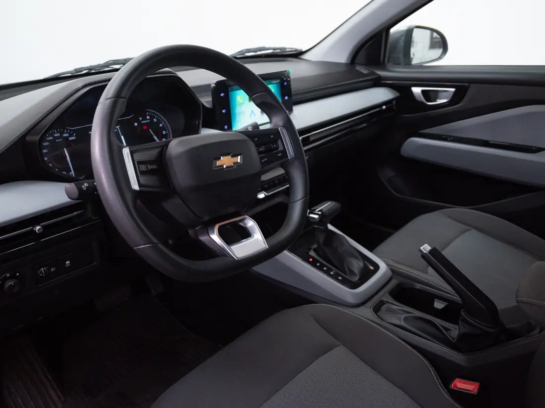 Chevrolet Sail — foto 10 de 17
