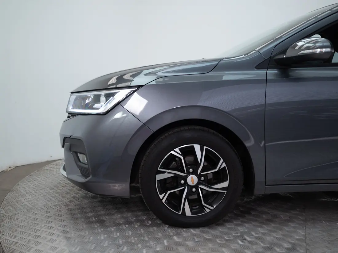 Chevrolet Sail — foto 16 de 17