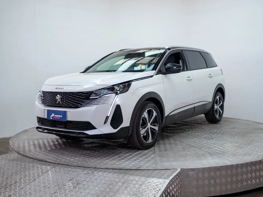 Peugeot 5008 2024 usado — Pompeyo Carrasco