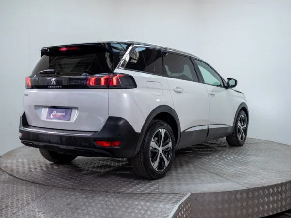 Peugeot 5008 2024 usado — Pompeyo Carrasco — foto 6