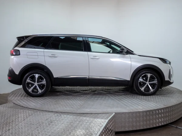 Peugeot 5008 2024 usado — Pompeyo Carrasco — foto 7