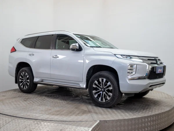 MITSUBISHI MONTERO SPORT 2024 usado — Pompeyo Carrasco — foto 8