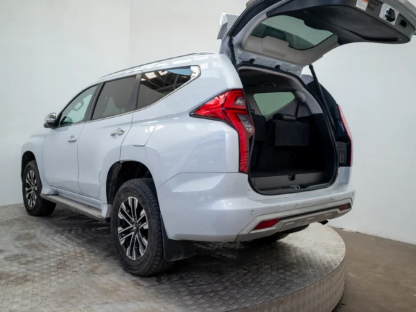 MITSUBISHI MONTERO SPORT 2024 usado — Pompeyo Carrasco — foto 9