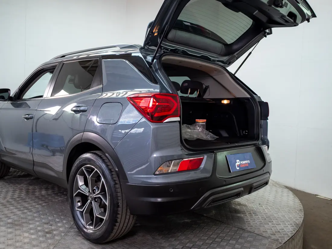 SsangYong Korando — foto 9 de 19