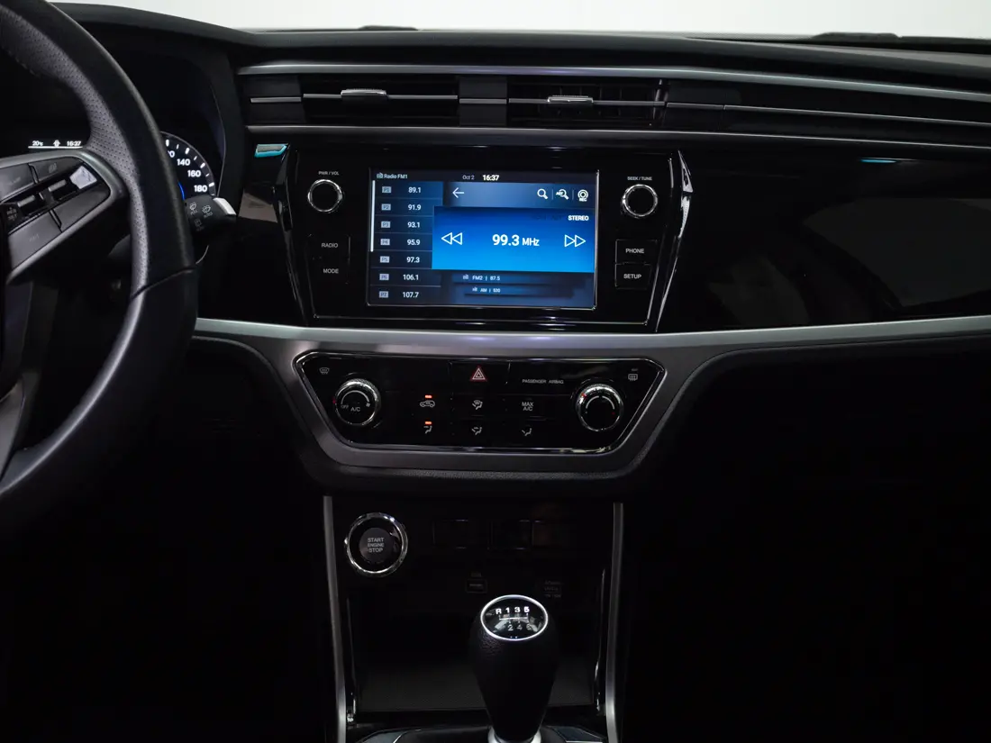 SsangYong Korando — foto 15 de 19