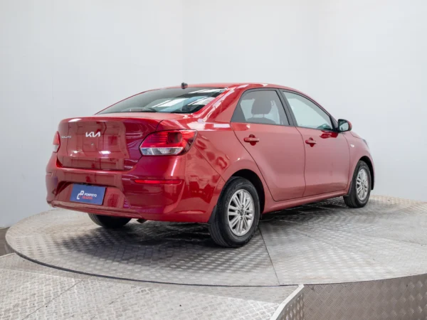 Kia SOLUTO 2024 usado — Pompeyo Carrasco — foto 6