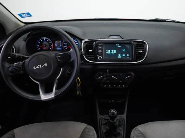 Kia SOLUTO 2024 usado — Pompeyo Carrasco — foto 14