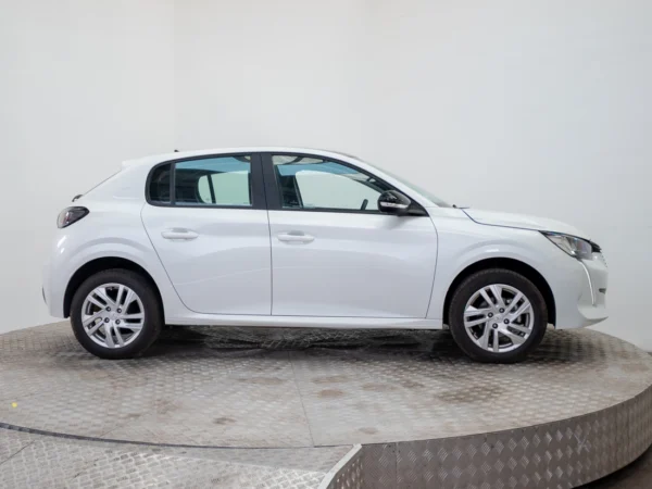 Peugeot 208 2024 usado — Pompeyo Carrasco — foto 7