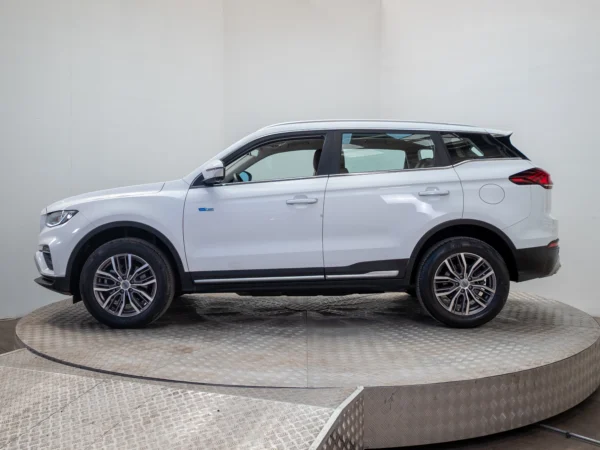 Geely AZKARRA 2024 usado — Pompeyo Carrasco — foto 3