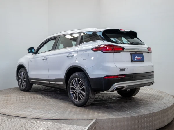 Geely AZKARRA 2024 usado — Pompeyo Carrasco — foto 4