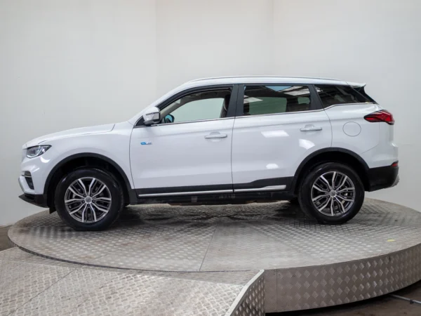 Geely AZKARRA 2024 usado — Pompeyo Carrasco — foto 3