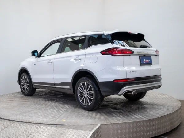 Geely AZKARRA 2024 usado — Pompeyo Carrasco — foto 4
