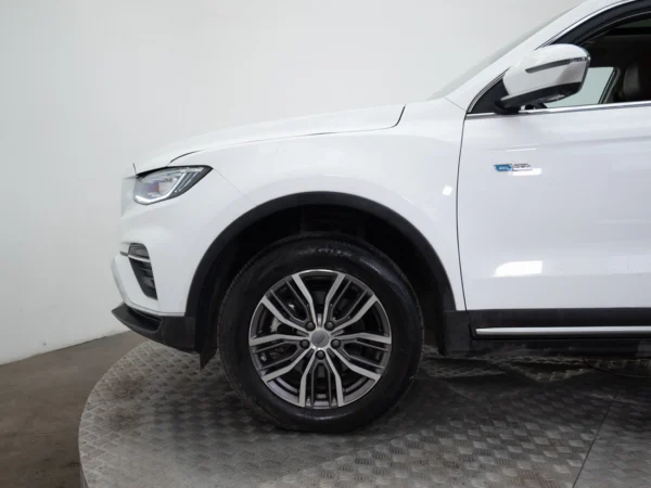 Geely AZKARRA 2024 usado — Pompeyo Carrasco — foto 18
