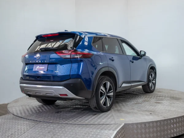 NISSAN X-TRAIL 2024 usado — Pompeyo Carrasco — foto 6