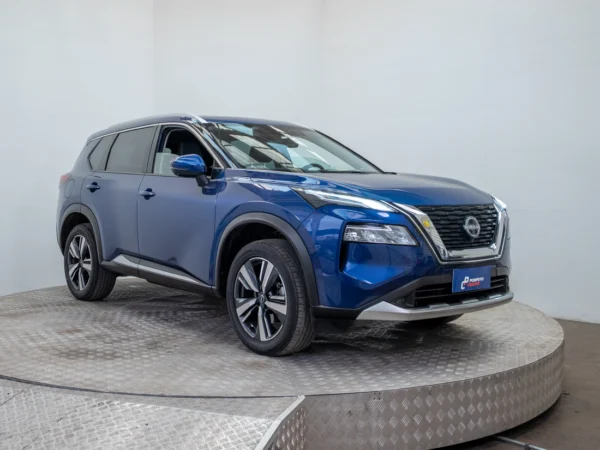 NISSAN X-TRAIL 2024 usado — Pompeyo Carrasco — foto 8