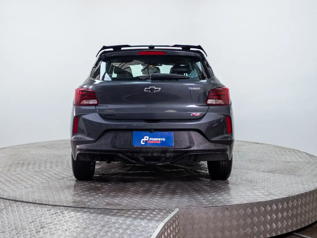 Chevrolet Onix — foto 5 de 19
