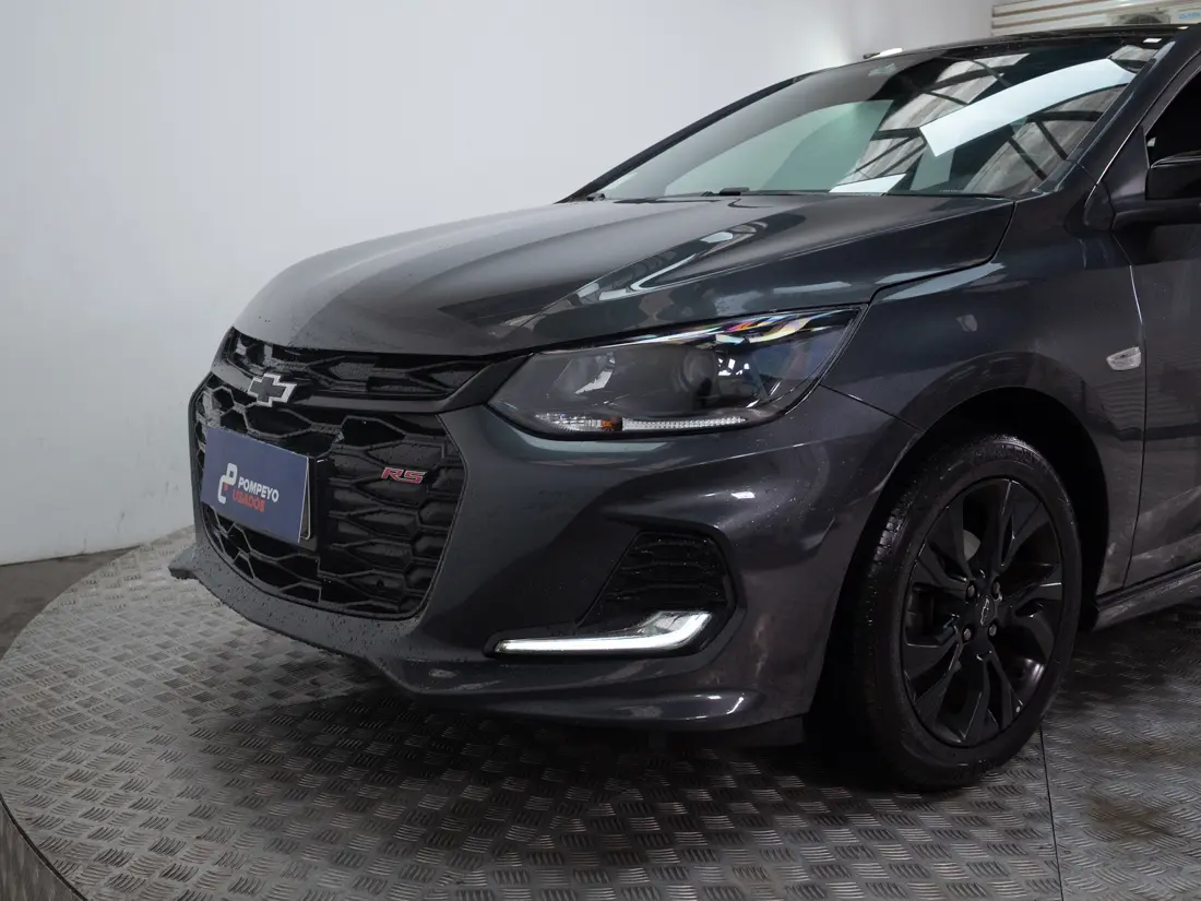 Chevrolet Onix — foto 17 de 19