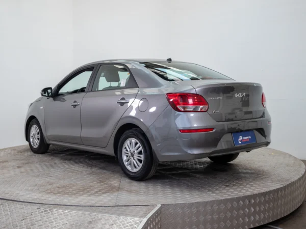 Kia SOLUTO 2024 usado — Pompeyo Carrasco — foto 4