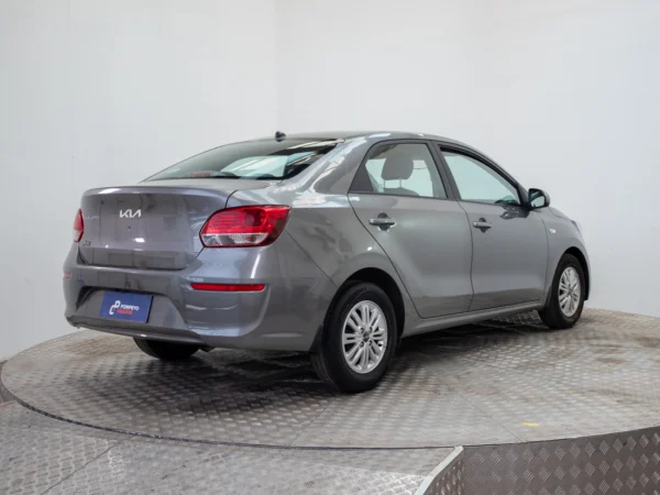 Kia SOLUTO 2024 usado — Pompeyo Carrasco — foto 6