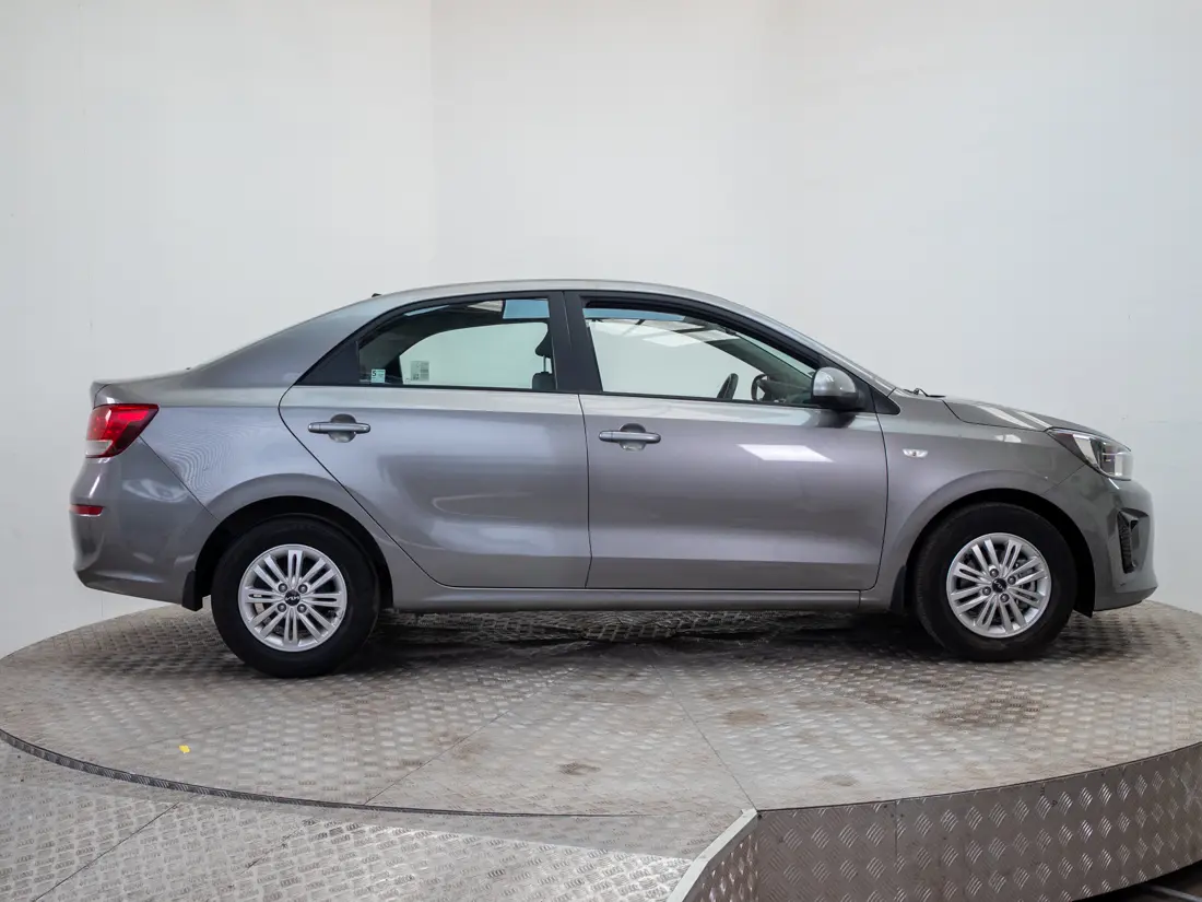 KIA SOLUTO 1.4 LX AC MT 2024