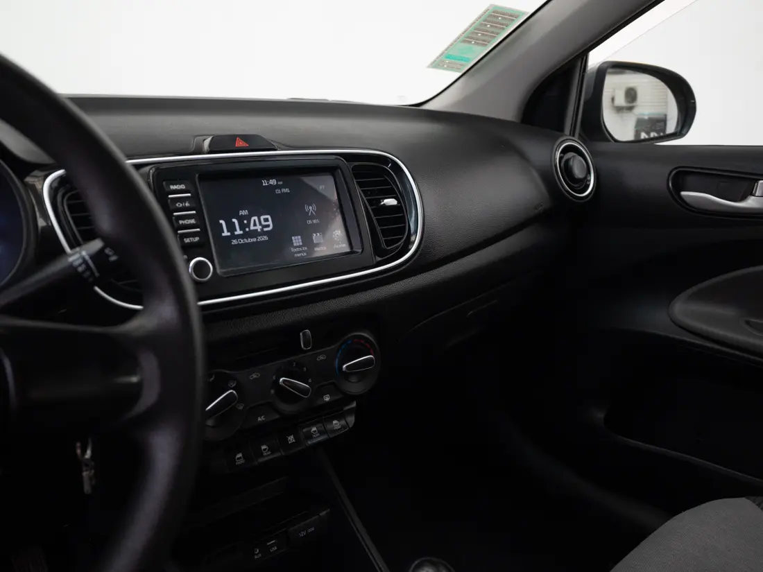 KIA SOLUTO 1.4 LX AC MT 2024