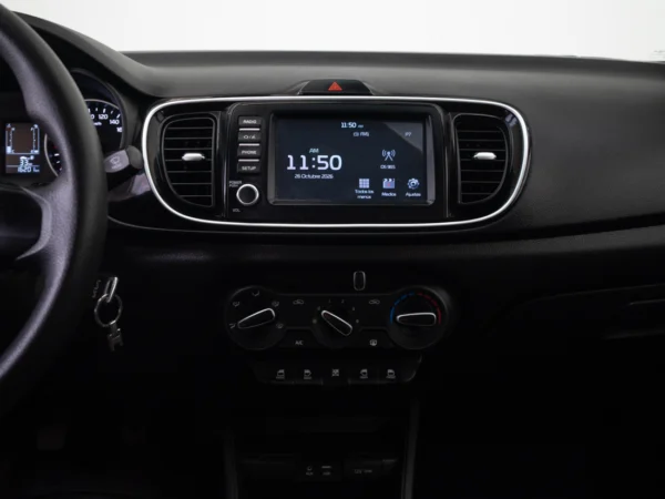 Kia SOLUTO 2024 usado — Pompeyo Carrasco — foto 15