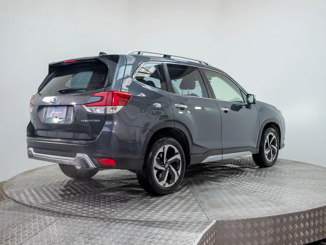 Subaru New Forester — foto 6 de 19