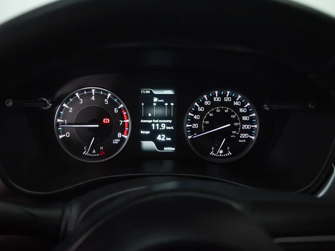 Suzuki Fronx — foto 12 de 19