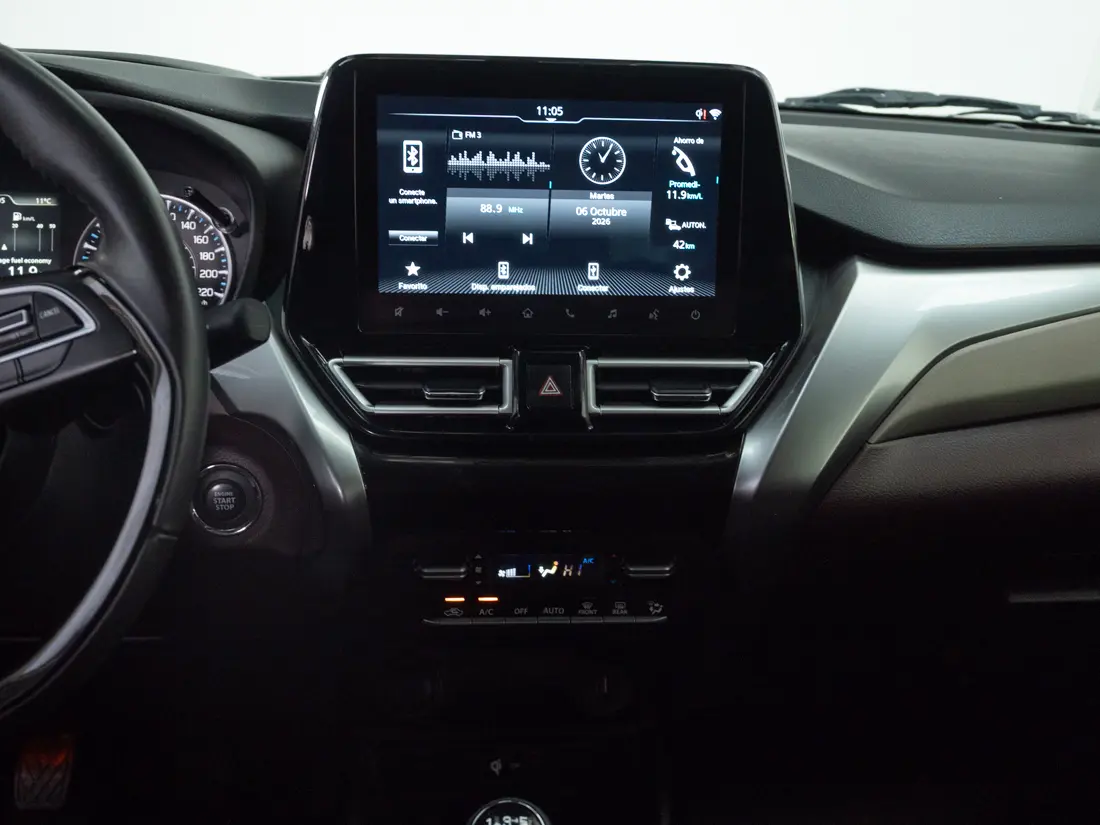 Suzuki Fronx — foto 15 de 19