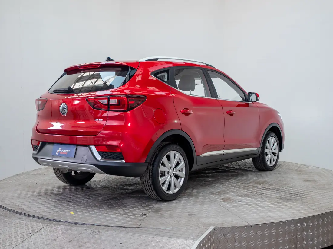 MG ZS 1.5 STD AT 2025